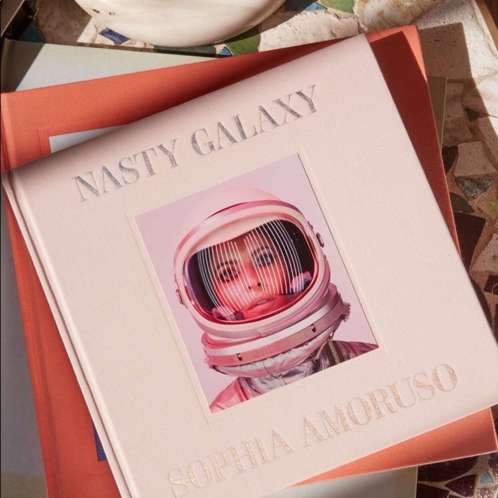 DONATING SOON Signed NASTY GALAXY :Sophia Amoruso